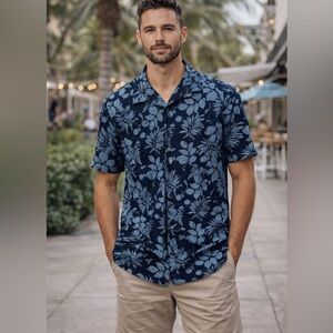 🔥Perry Ellis Navy and Light Blue Leaf Print Shirt Sz Medium New